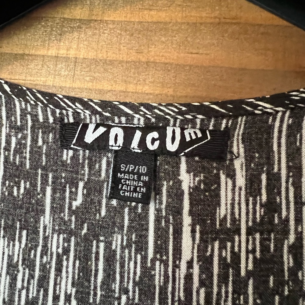 Volcom Dress - Picture 3 of 4